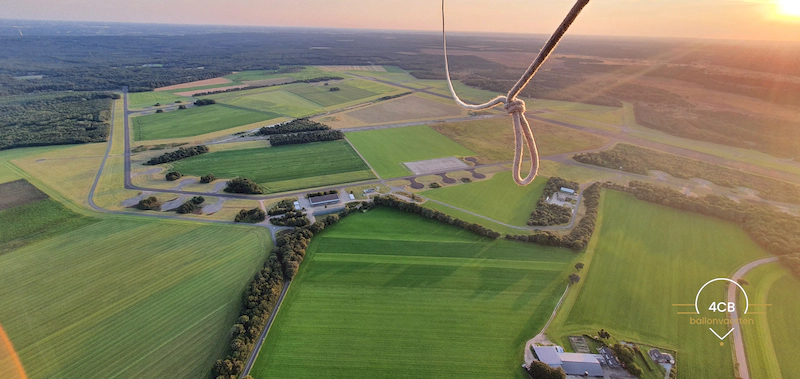 Ballonvaart bij Hengelo (Gelderland) met uitzicht over Bronckhorst en het coulissenlandschap